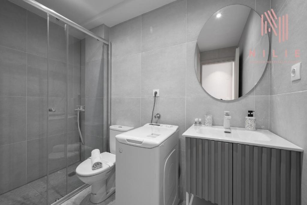 V1 Boutique Rooms, Nilie Hospitality Mgmt Thessaloniki Buitenkant foto