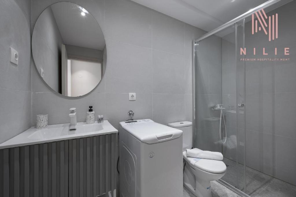 V1 Boutique Rooms, Nilie Hospitality Mgmt Thessaloniki Buitenkant foto