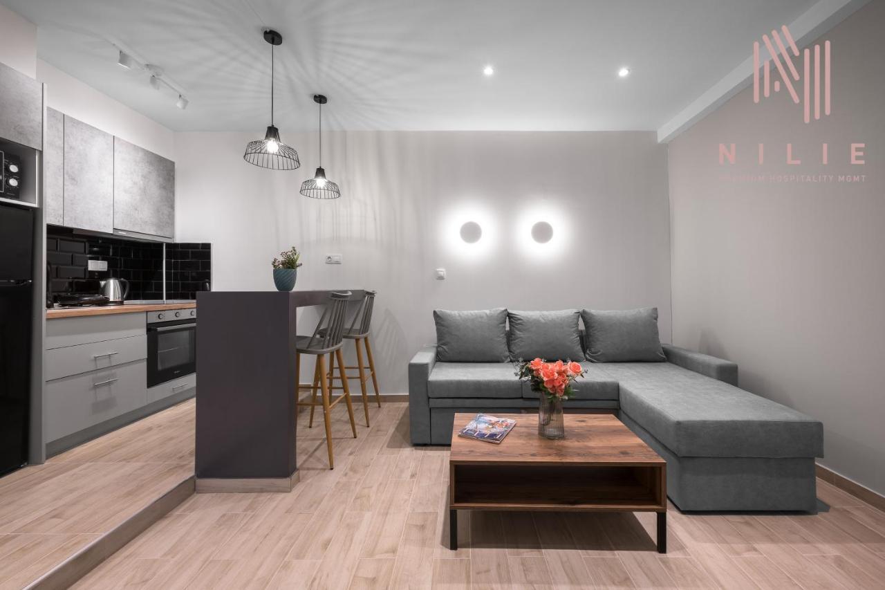 V1 Boutique Rooms, Nilie Hospitality Mgmt Thessaloniki Buitenkant foto